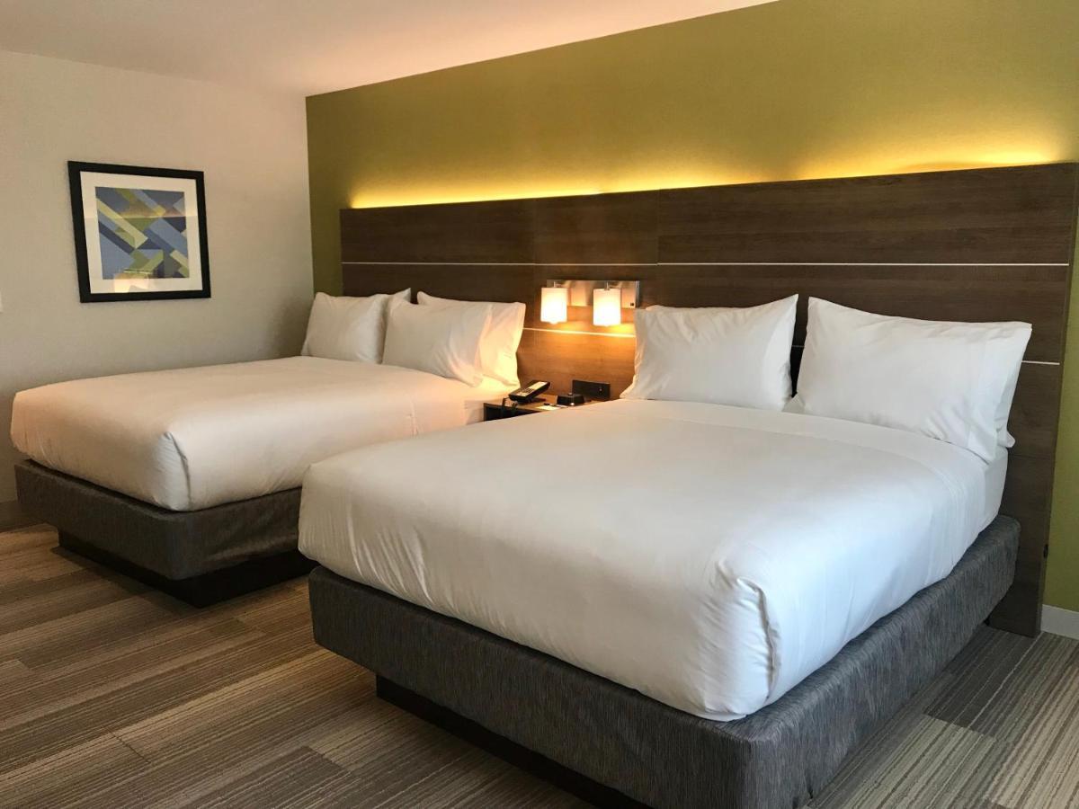 Holiday Inn Express & Suites Pasadena - Los Angeles By Ihg Экстерьер фото