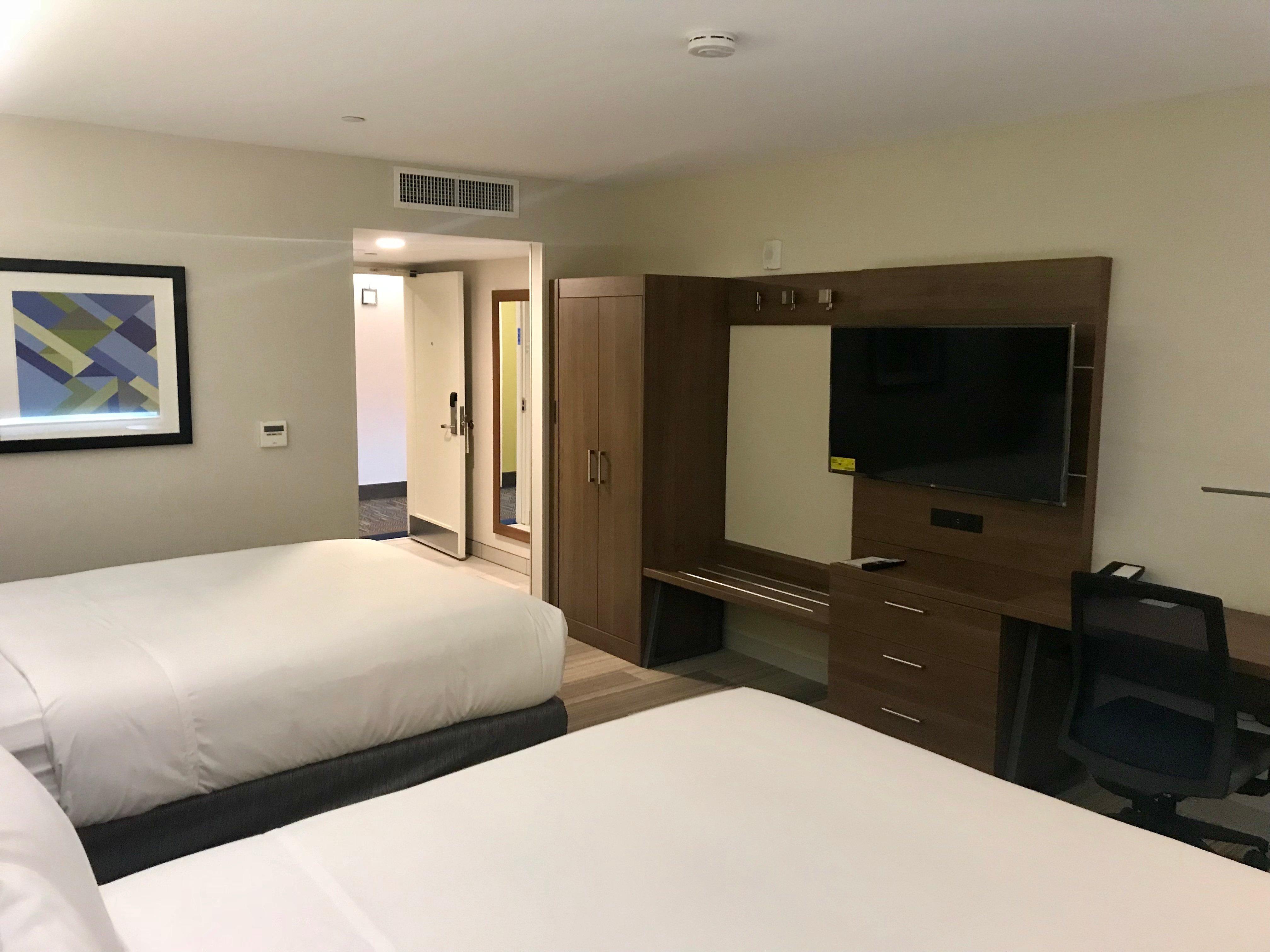 Holiday Inn Express & Suites Pasadena - Los Angeles By Ihg Экстерьер фото