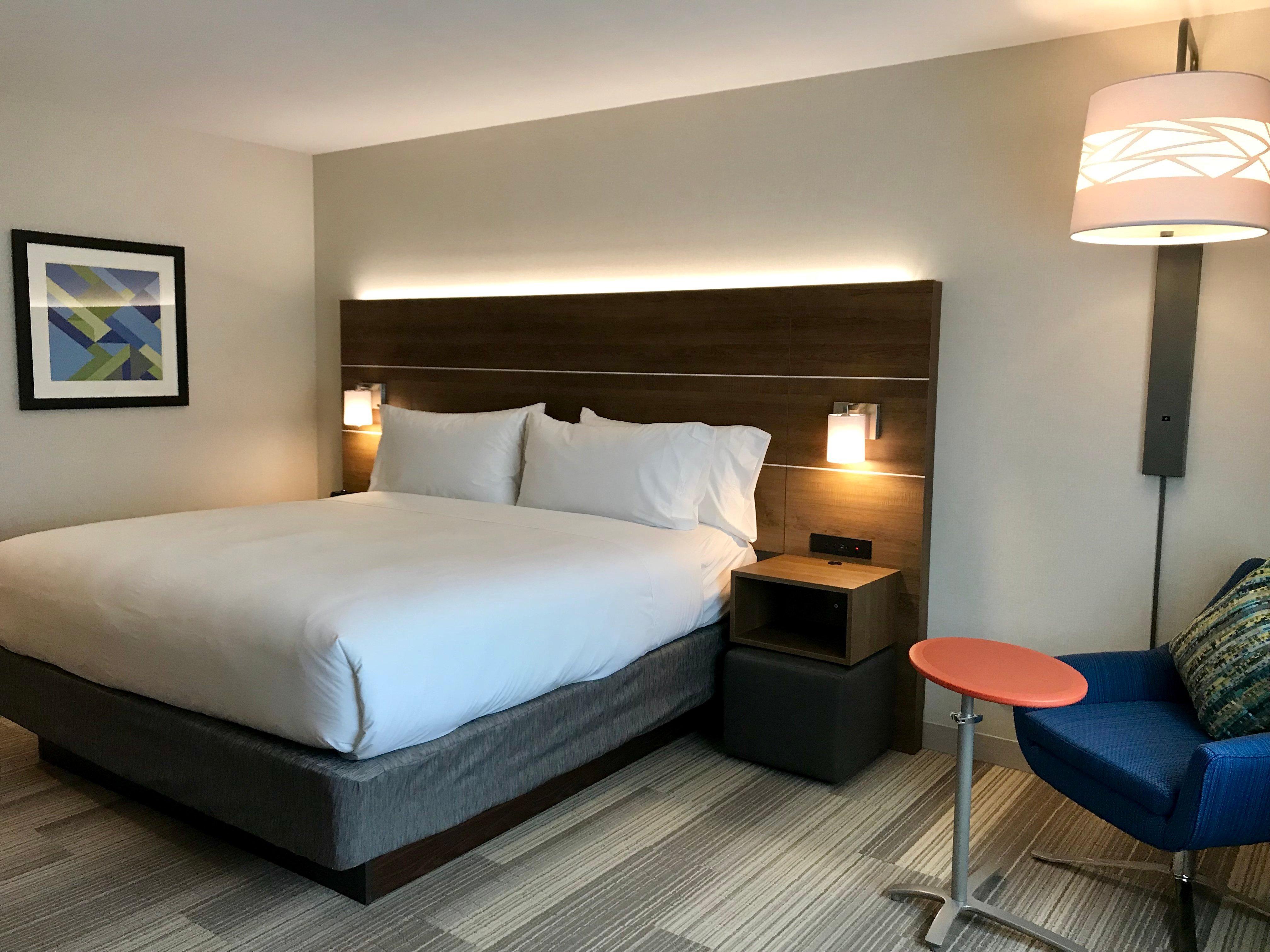 Holiday Inn Express & Suites Pasadena - Los Angeles By Ihg Экстерьер фото