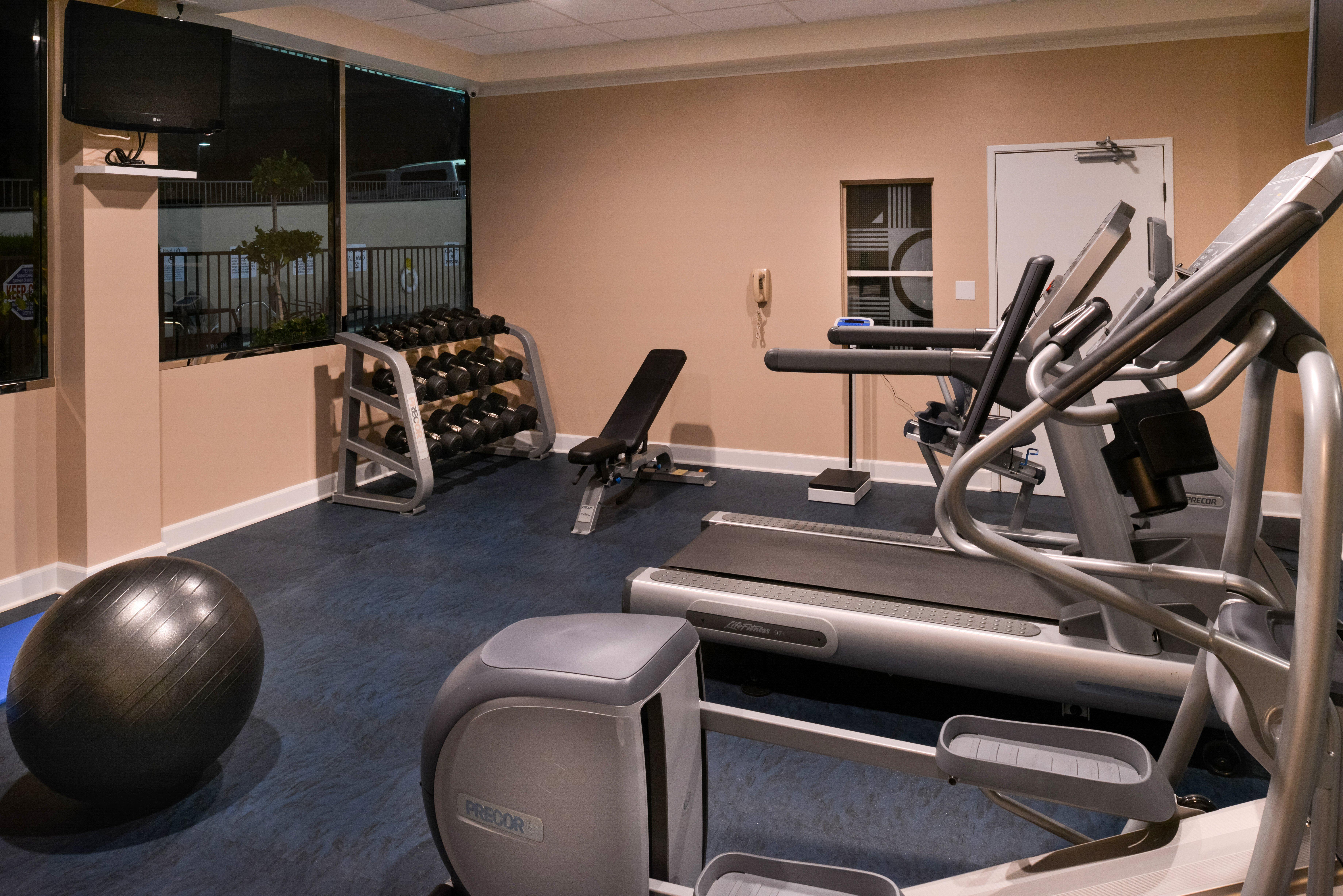 Holiday Inn Express & Suites Pasadena - Los Angeles By Ihg Экстерьер фото